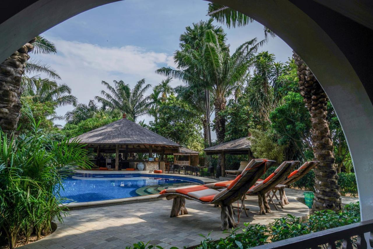 Coconut Lodge Resort Jepara Ngoại thất bức ảnh