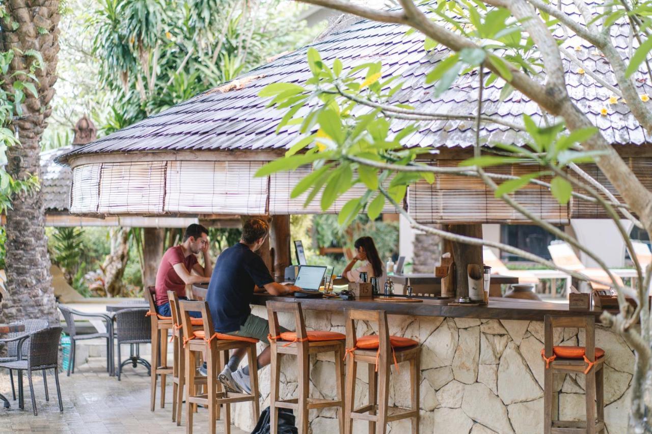 Coconut Lodge Resort Jepara Ngoại thất bức ảnh