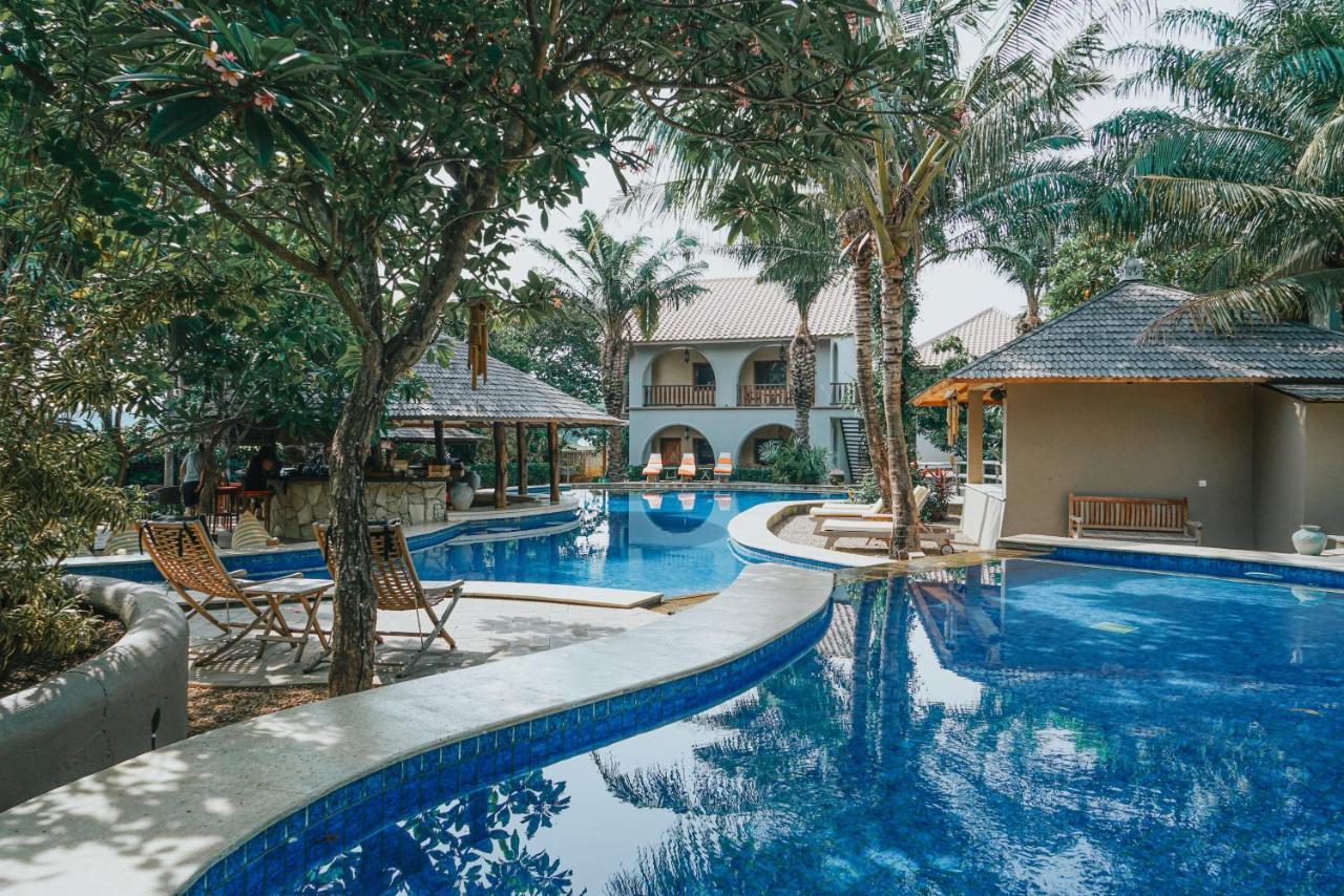 Coconut Lodge Resort Jepara Ngoại thất bức ảnh