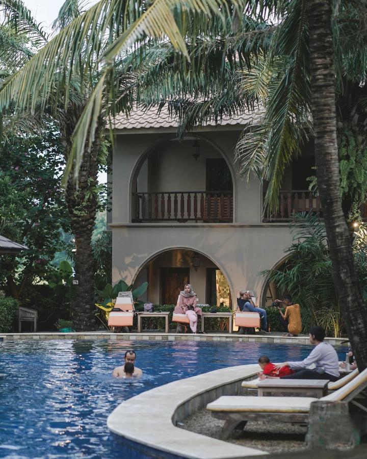 Coconut Lodge Resort Jepara Ngoại thất bức ảnh
