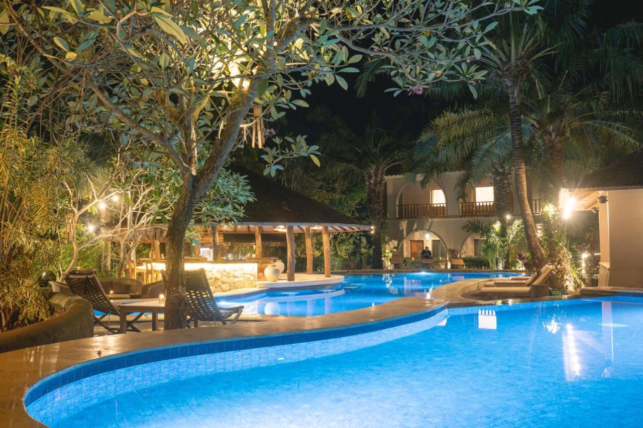 Coconut Lodge Resort Jepara Ngoại thất bức ảnh