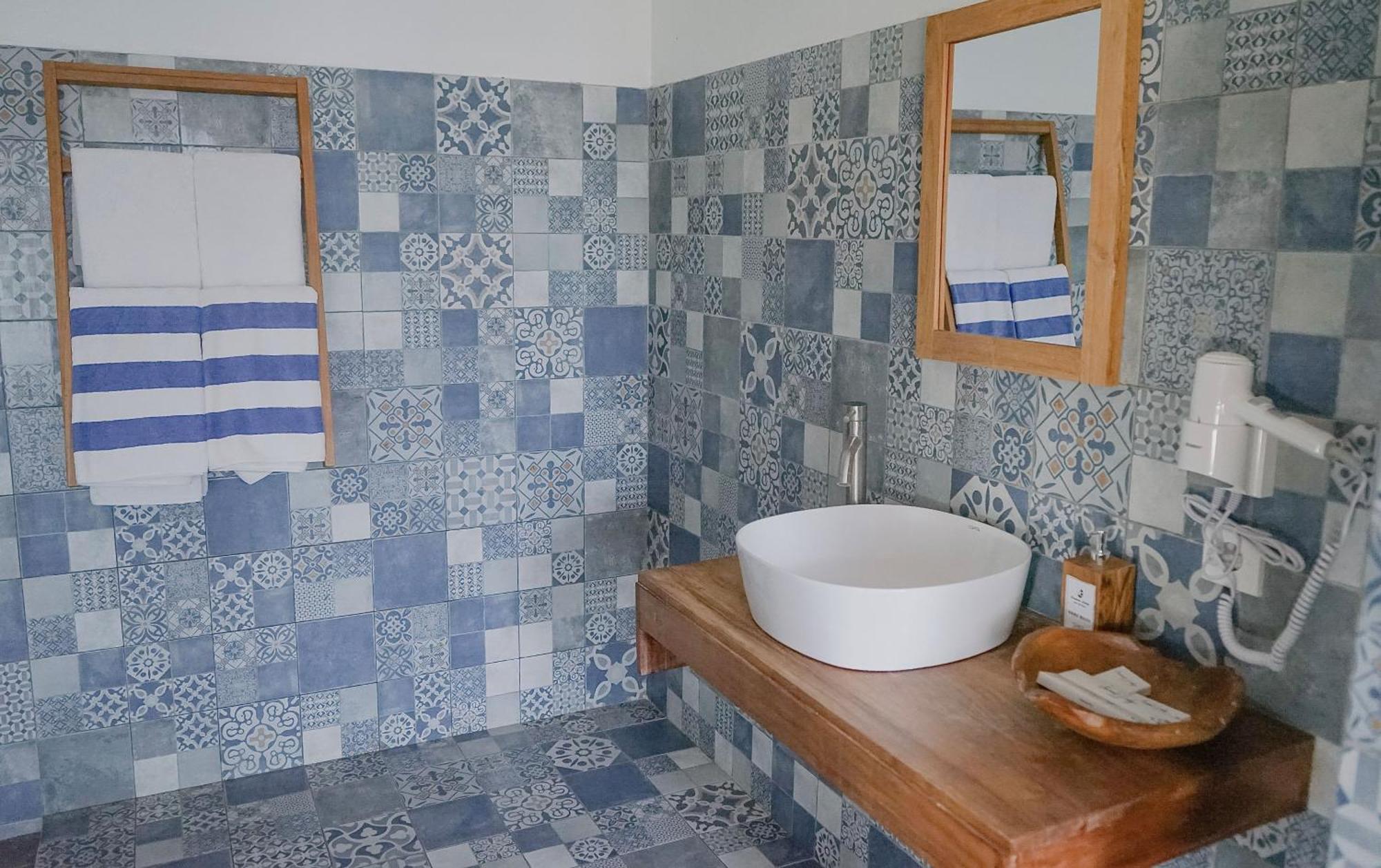 Coconut Lodge Resort Jepara Ngoại thất bức ảnh