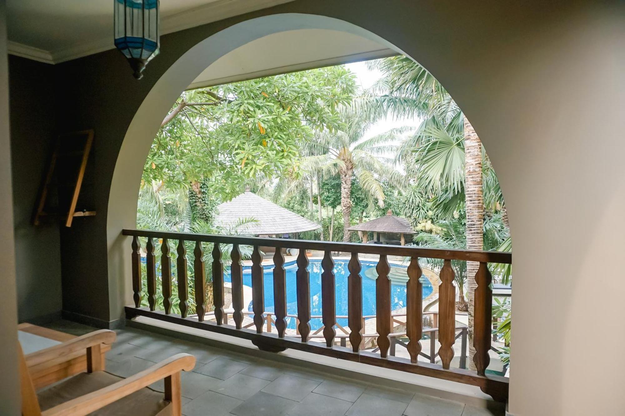 Coconut Lodge Resort Jepara Ngoại thất bức ảnh