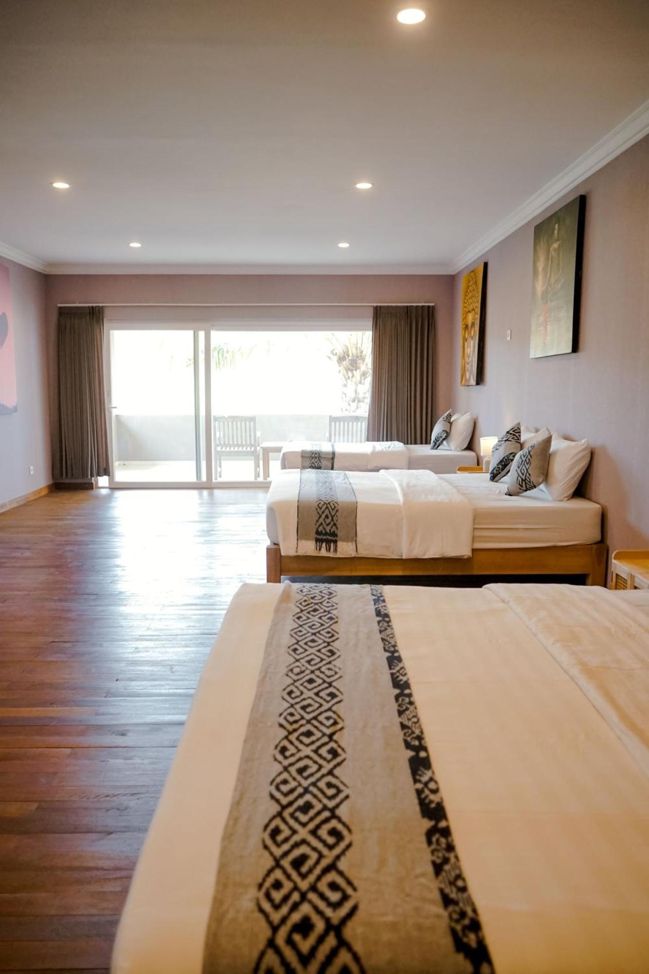Coconut Lodge Resort Jepara Ngoại thất bức ảnh